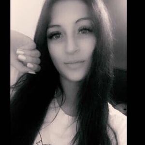 Meet your Posher, Noia